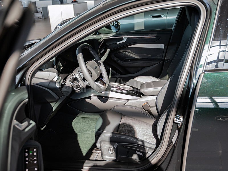 A6 e-hybrid quattro Black line S tronic 220kW