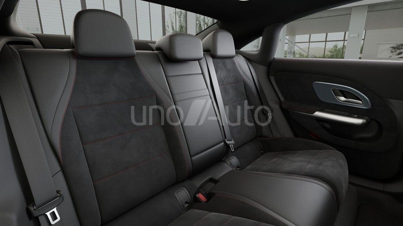 CLA CLA 180 con tecnología híbrida