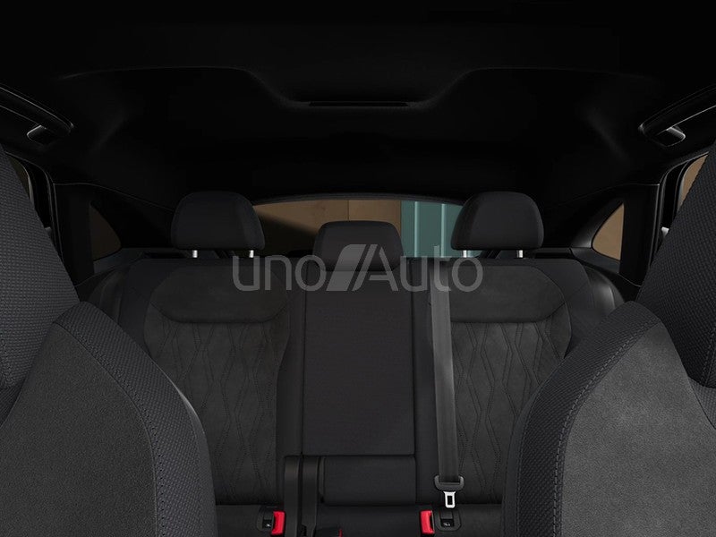 Q3 Sportback e-hybrid Black line S tronic 200kW