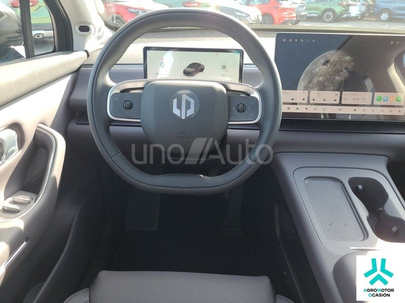 REEV 28.4 kWh Design Auto