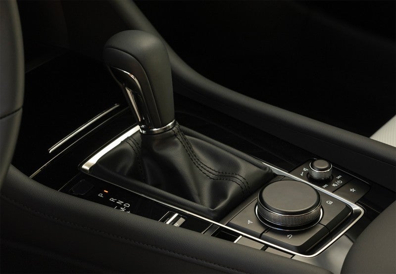 Mazda3 Sedán 2.0 e-Skyactiv-G Zenith 90kW