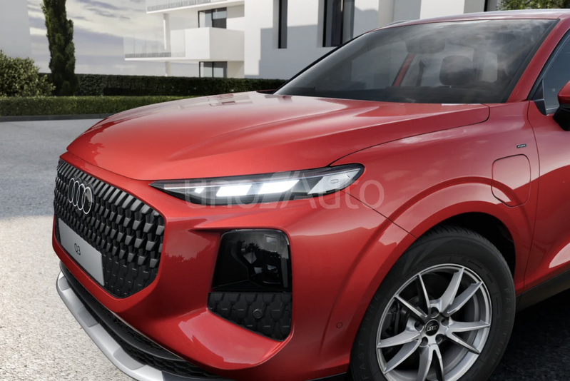 Q3 e-hybrid Business S tronic 200kW