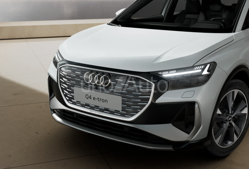 Q4 e-tron 45 Genuine edition 210kW 82KWh