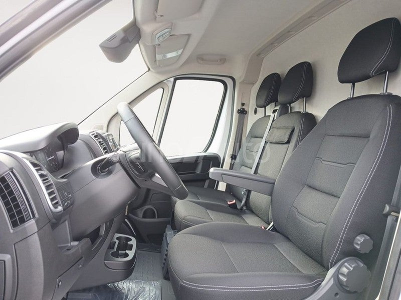 FURGON 3.5T L3H2 2.2 BHDI 140CV MT6