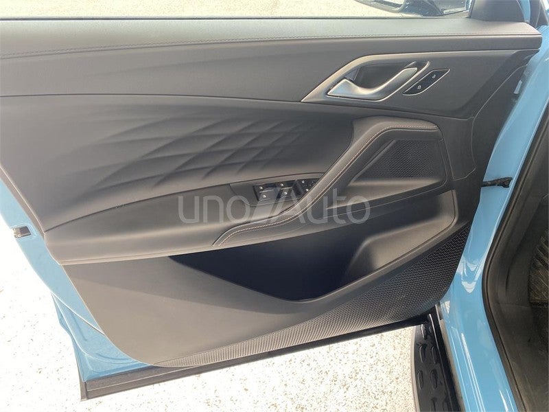 E 1.5T PHEV Luxury