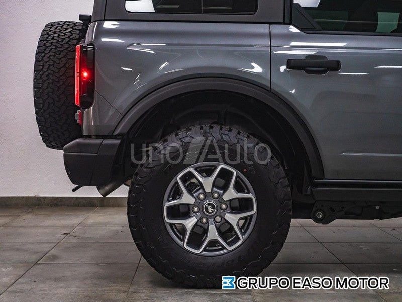 Bronco 2.7 EcoBoost V6 Badlands 335 Auto.