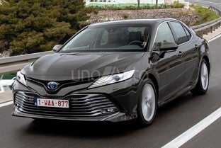 TOYOTA Camry Híbrido Advanced Aut.