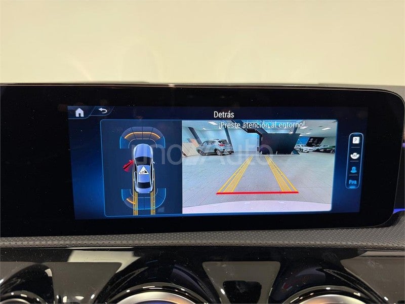CLASE A 250 e con tecnología híbrida EQ Sedán