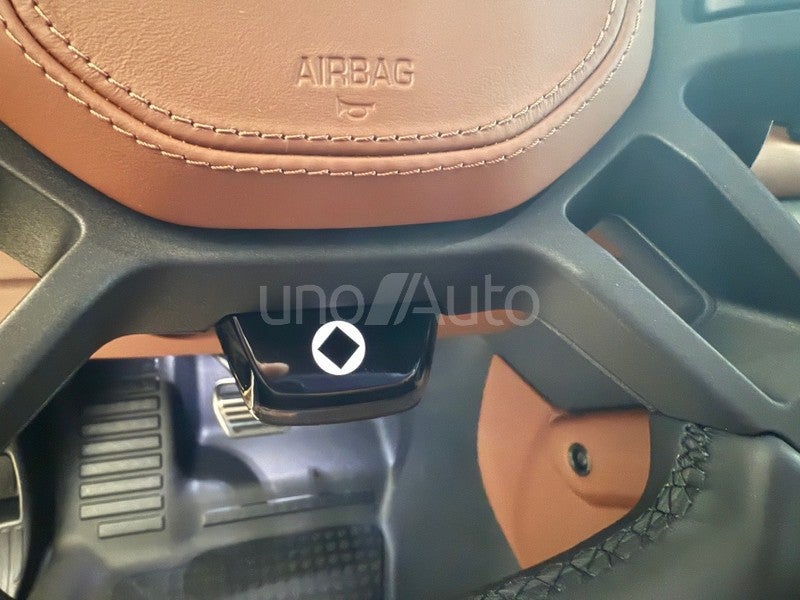 Defender 110 4.4 V8 MHEV Octa AWD Aut. 635