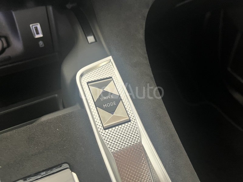 DS 7 1.5BlueHDi Performance Line Aut.
