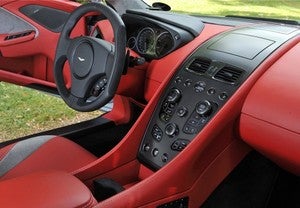 ASTON MARTIN Vanquish