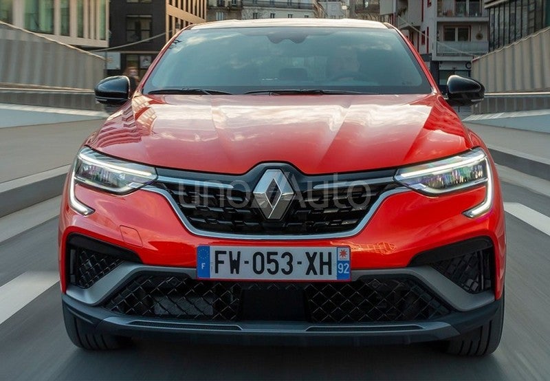 Arkana 1.6 E-Tech Techno 105kW