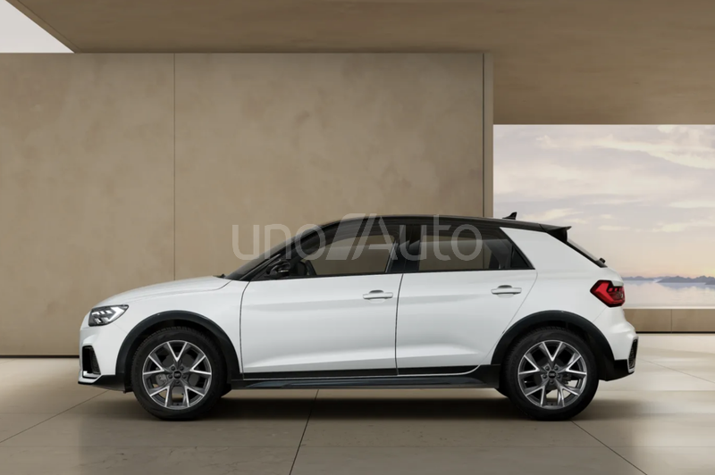 A1 Allstreet 30 TFSI Adrenalin S tronic 85kW