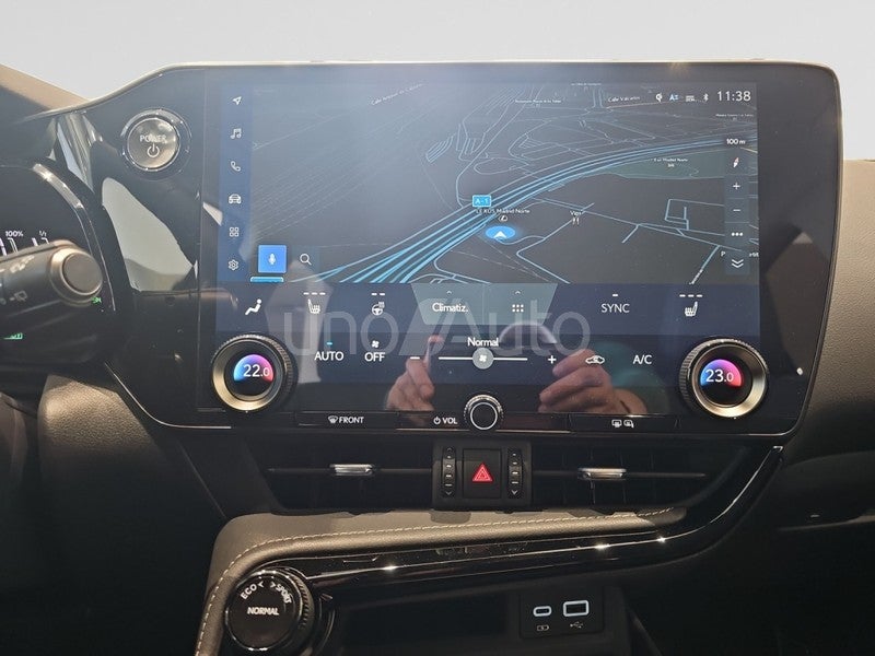 NX 450h+ Premium+ 4WD