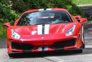 FERRARI 488 Pista