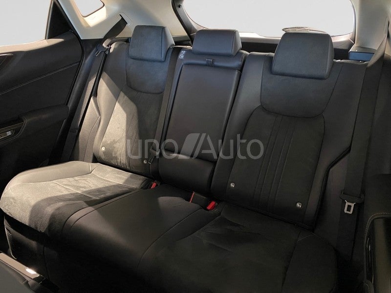 NX 350h Premium 2WD