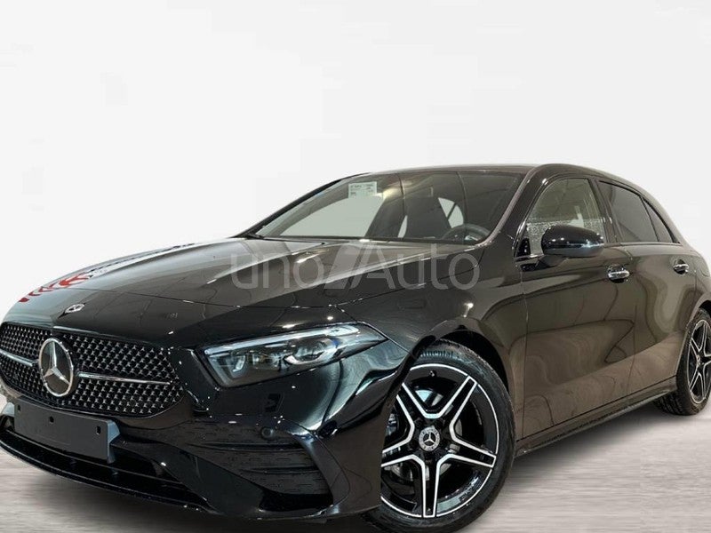 CLASE A 250 e con tecnología híbrida EQ