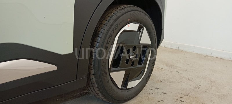 EV3 Earth Standard Range