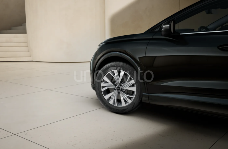 Q4 e-tron 40 Advanced 150kW 63KWh