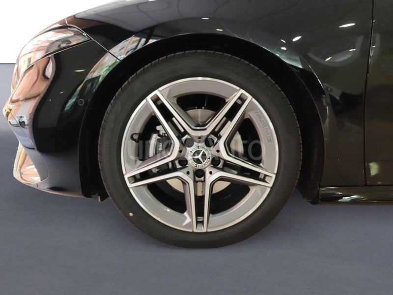 A 180d Progressive Line Advanced 8G-DCT