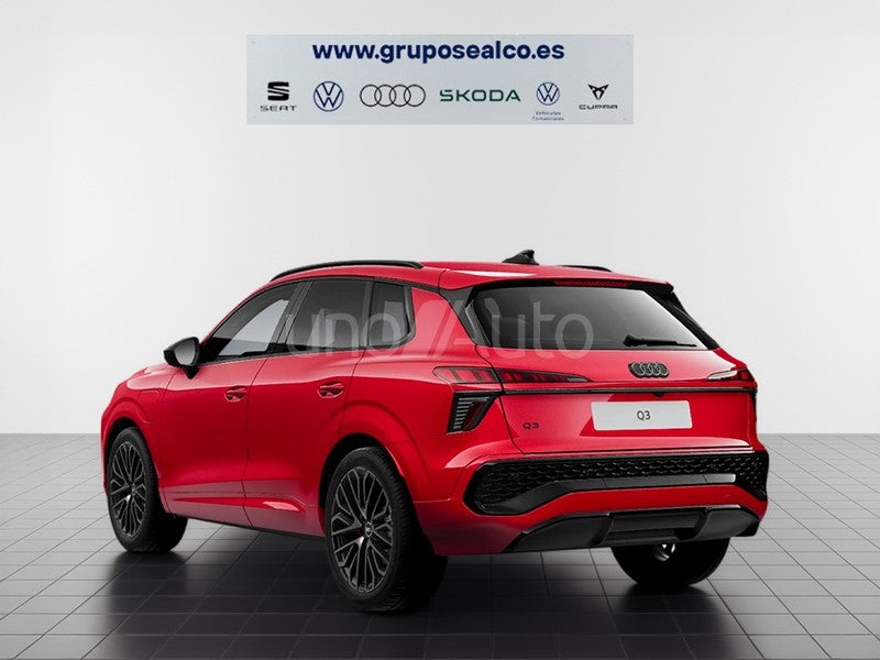 Q3 e-hybrid Black Line S tronic 200kW