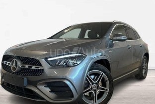MERCEDES-BENZ Clase GLA 250 e con tecnología híbrida EQ
