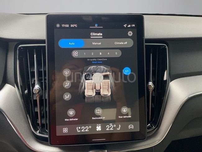 2.0 B5 G MHEV Core Auto AWD