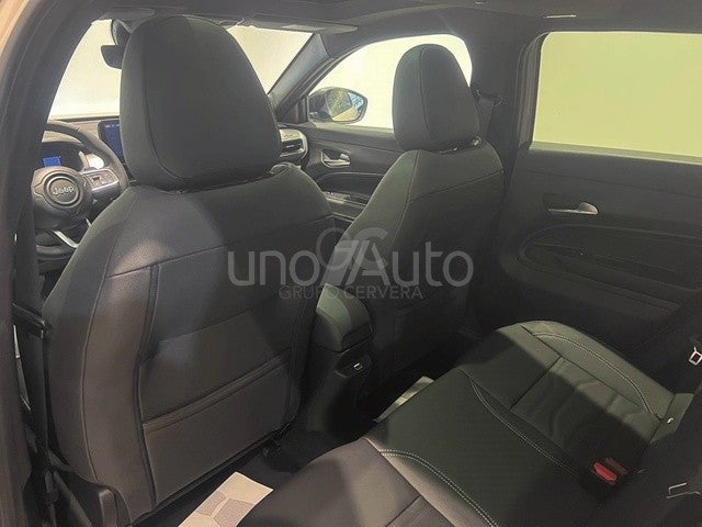 Avenger 1.2 Ehybrid Overland 4xe 107KW