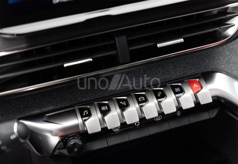 PEUGEOT 5008 SUV