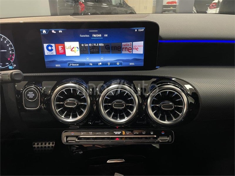 CLASE A 250 e con tecnología híbrida EQ