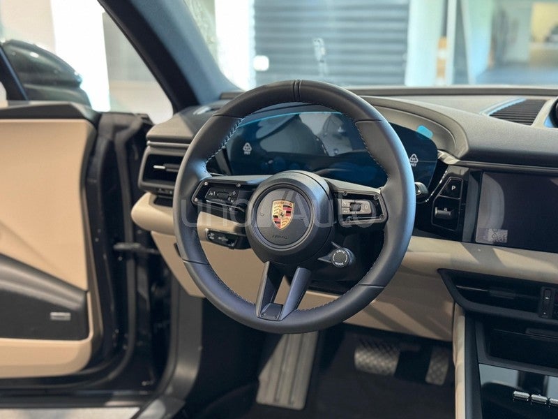 Macan 4