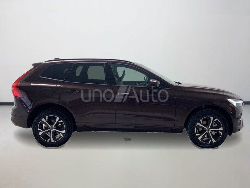 2.0 B5 G MHEV Core Auto AWD