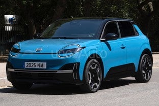 NISSAN Micra Long Range N-Connecta 110kW 52kWh