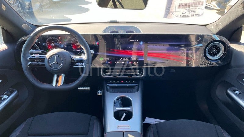 CLA Eléctrico 250+