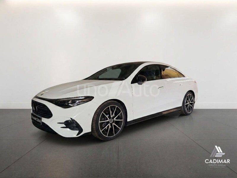 CLASE CLA 180 con tecnología híbrida