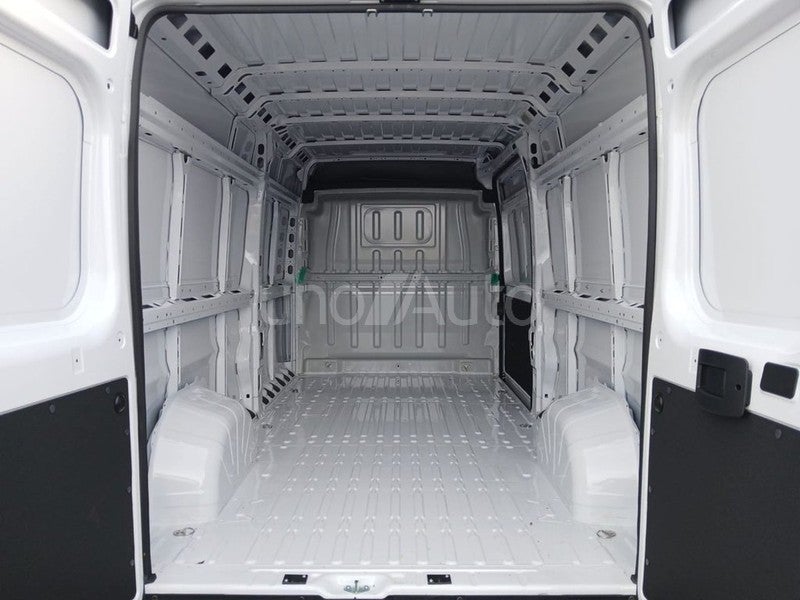 FURGON 3.5T L3H2 2.2 BHDI 140CV MT6