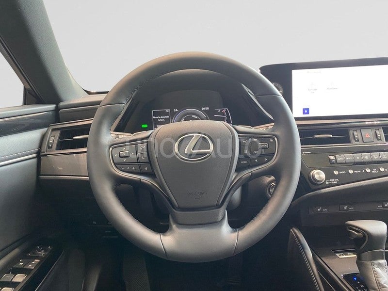 LEXUS ES 2.5 300h Premium