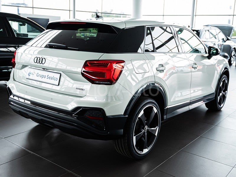 Q2 35 TDI Black line edition quattro S tronic 110kW