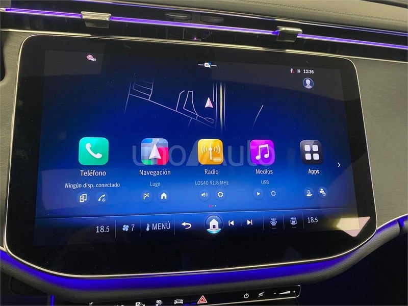 CLASE E 300 e con tecnología hibrida EQ