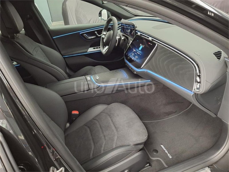 CLASE E 300 de con tecnología hibrida EQ