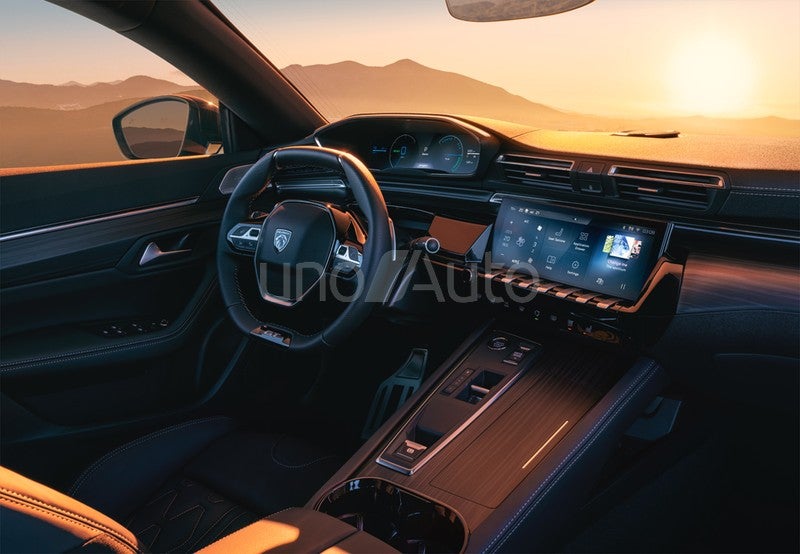 508 Plug-in Hybrid 225 Allure e-EAT8
