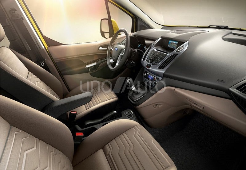 Tourneo Connect 2.0 Ecoblue SWB L1 Titanium 122 Aut.