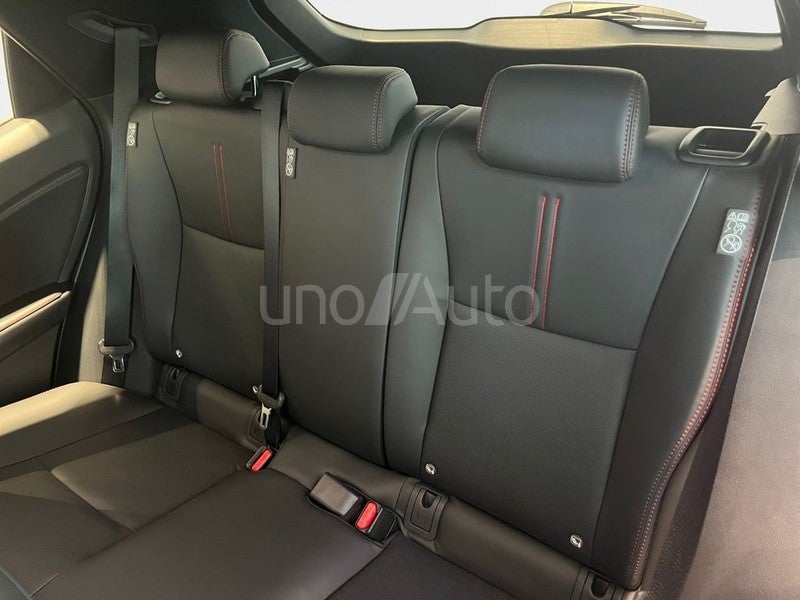 LEXUS LBX 1.5 136cv HEV Elegant+