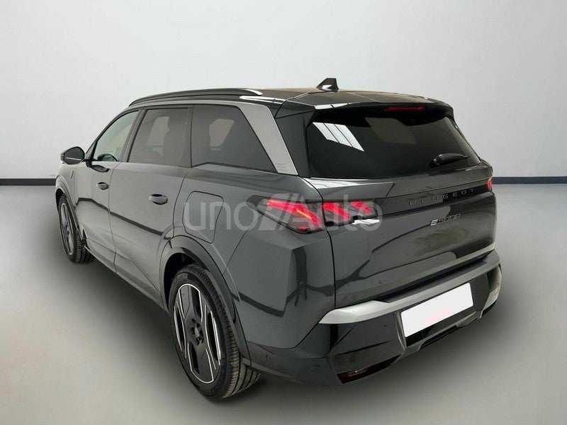 5008 Eléctrico GT 157kW