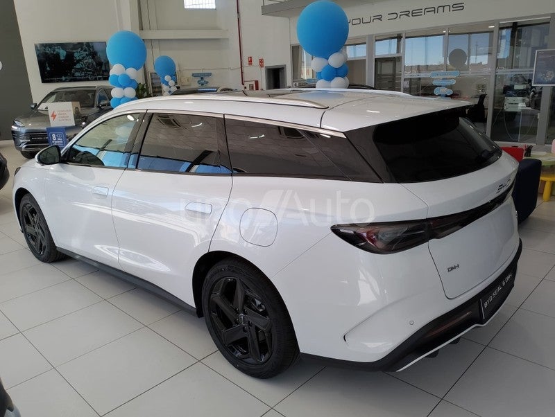 Seal 6 DM-i Touring Comfort Lite 156kW