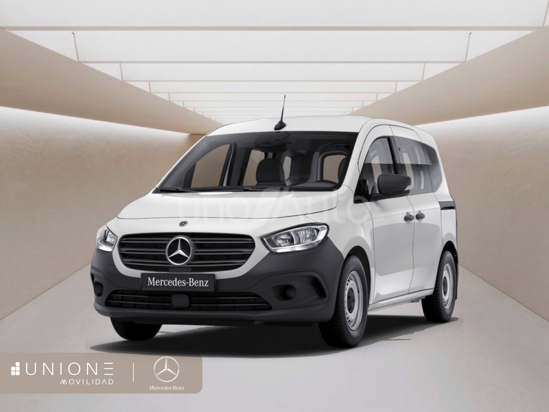 110 CDI Tourer BASE Medio