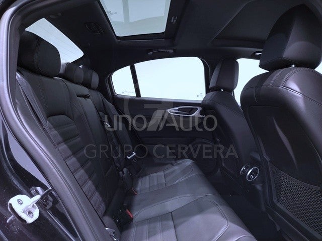 Giulia 2.0 Veloce Q4 Aut. 280