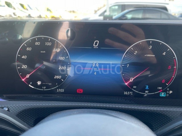 CLA 220d