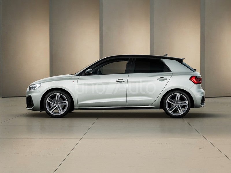 A1 Sportback 30 TFSI Adrenalin Black edition