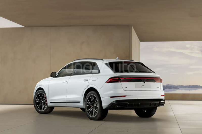 Q8 TFSIe Black line quattro tiptronic 360kW